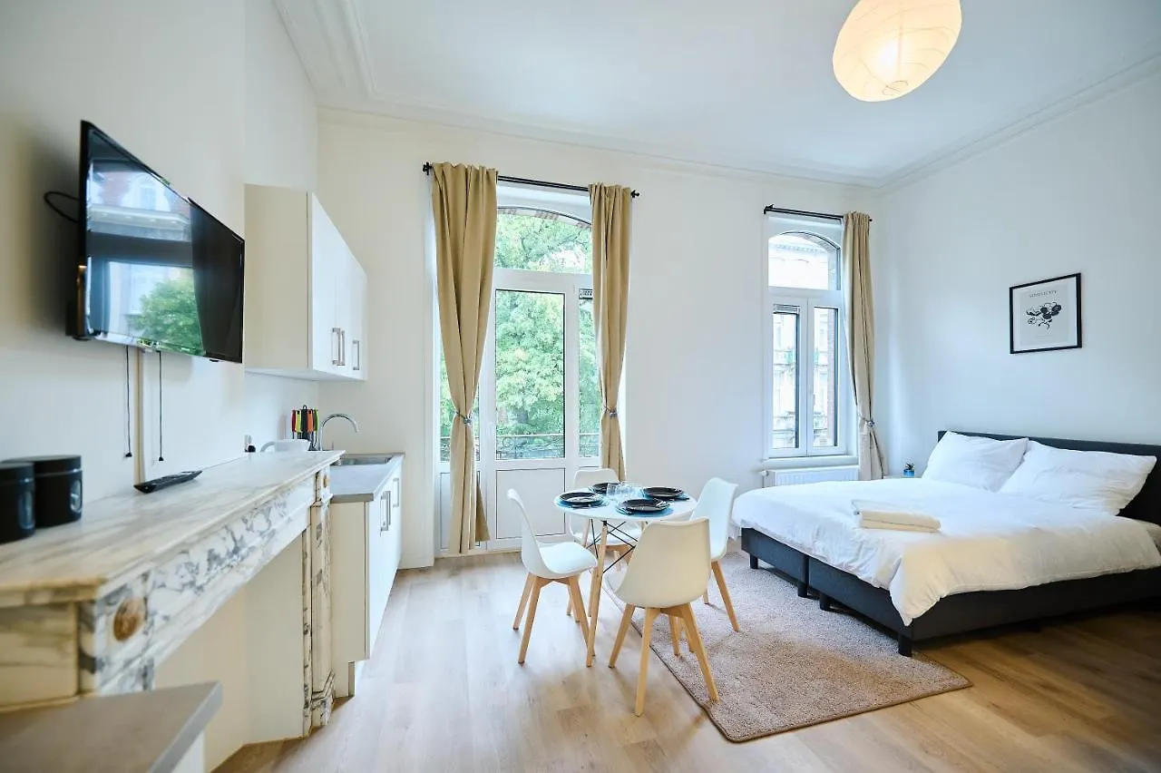 Living Home Bruselas